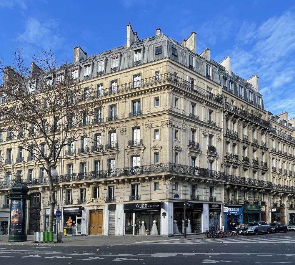 Bright And Homely 1 Bedroom Rooftop Apartment In The Marais In Paris Exterior photo